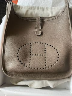 （分類：）位於 。 由 fongfong_hermes 提交（商品編號 1451228246，圖片 1）。簡介： 。