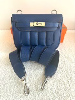 （分類：）位於 。 由 shopaholic.gal 提交（商品編號 1451239757，圖片 1）。簡介： 。
