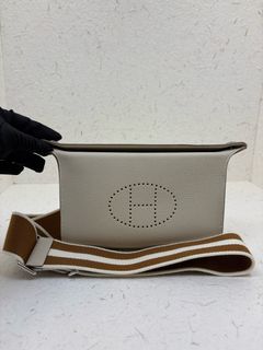 （分類：）位於 。 由 little_bee_hk 提交（商品編號 1451144241，圖片 1）。簡介： 。