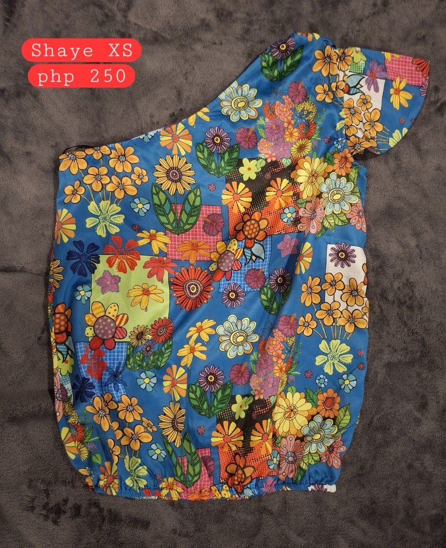 H&M / Mango / Shaye / etc. Sleeveless Tops (Category: Blouses) located in Manila. Submitted by caleoana08 (Listing ID 1451147172, Image 2). Description: Brands, Sizes and Prices are shown in each picture. TAKE individually or TAKE ALL 6 for PM for questions and more pics See my listing for more Zara, Mango, Bershka, etc., pieces..
