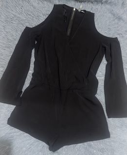 (Category: ) located in . Submitted by kgdecluttercloset (Listing ID 1451214511, Image 1). Description: .