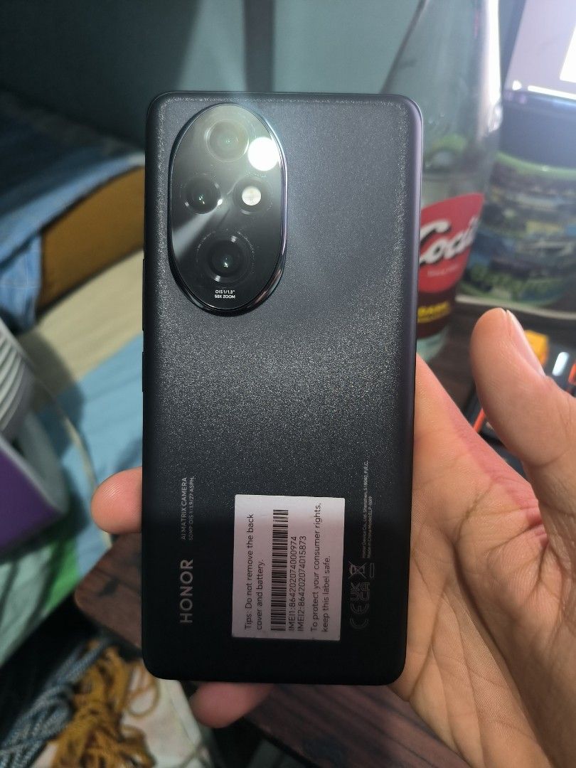 Honor 200 Pro 512gb (Category: Android Others) located in Cavite. Submitted by cdkmrl (Listing ID 1451182777, Image 3). Description: For sale Honor 200 Pro Black 12gb+12gb turbo ram(virtual ram) 512gb internal storage No issues Hairline scratches sa side gawa ng case Good for games & photography With box and original charger and 1 case Cavite area and nearby areas. PM for inquiries. Negotiable.
