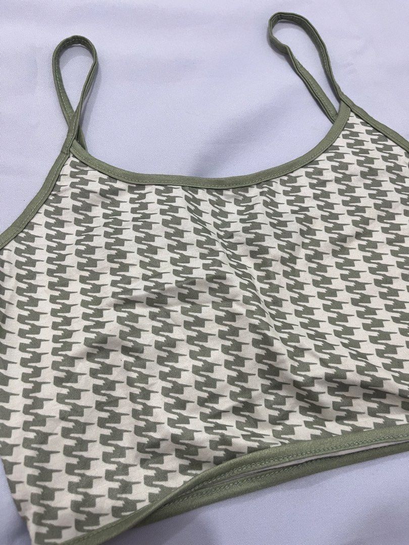 Houndstooth Pattern Crop Top with Spaghetti Straps (Category: Sleeveless) located in Las Pinas. Submitted by _potatoee (Listing ID 1451281735, Image 2). Description: Cute houndstooth pattern crop top. Cream and olive green colors. Spaghetti straps for a comfy fit..