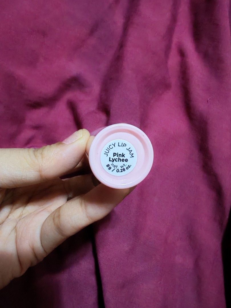 Human Nature Juicy Lip Jam - Pink Lychee (Category: Makeup) located in Quezon City. Submitted by dolcegioia (Listing ID 1451223336, Image 2). Description: - Human Nature Juicy Lip Jam in Pink Lychee - Provides a nice tint and moisture for your lips - Easy to apply - Expiry Date: April 2027 - Reason for selling: Too many lip products.
