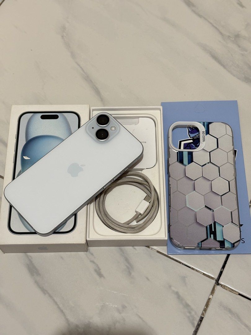 Iphone 15 (Category: iPhone 15 Series) located in Caloocan City. Submitted by joshua.cruz21 (Listing ID 1451290153, Image 2). Description: FOR SALE OR SWAP IPHONE 15 BLUE 128GB 82BH Ntc Approved Openline Allworking Unli check unli reset No history of repair inclusion: Unit,Case,Cord,Box, Tempered, Cam Lens Protector North Caloocan.