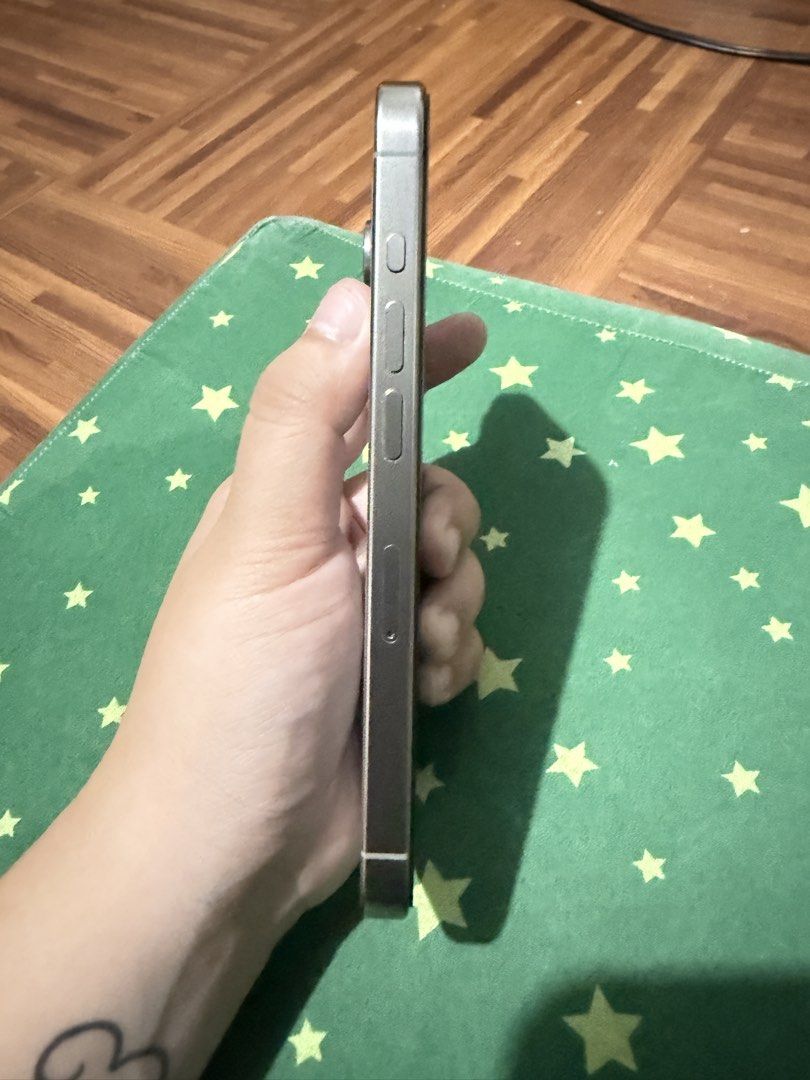 iphone 15 pro 256gb (Category: iPhone 15 Series) located in Santa Rosa. Submitted by serene.cxsne (Listing ID 1451315374, Image 3). Description: selling my iphone 15 pro 256gb. battery health is still at 100% with only 470 charge cycles. factory unlocked with physical sim tray + esim support, no sim restrictions, and works with any compatible network. • a17 pro chip • 256gb storage • 48mp main camera system • titanium build • physical sim tray + 