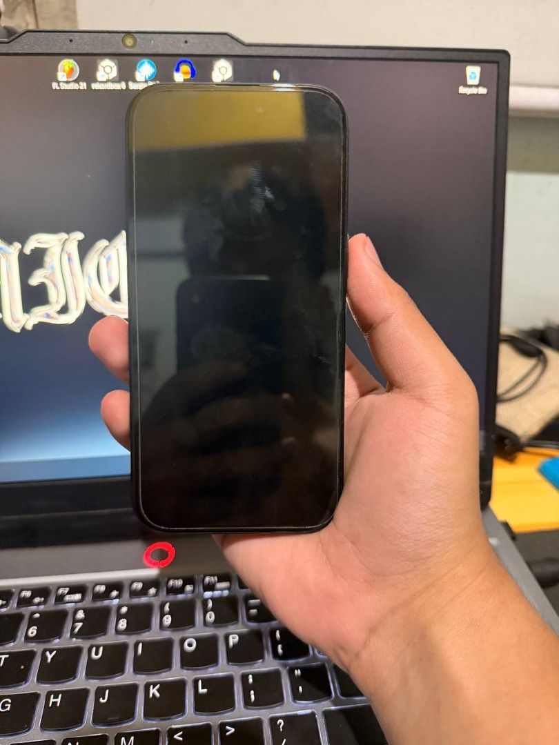Iphone 16 (Category: Cases & Sleeves) located in Manila. Submitted by da666ul (Listing ID 1451246919, Image 2). Description: iPhone 16 Black 128GB • Under warranty • Less than a month old • 100% Battery Health • 17 Cycle Count (17 CC) • Local variant • Factory unlocked • No history of repair • Complete with original box & accessories • With e-receipt • Small dent on the lower left (see 3rd photo) • Price negotiable PM for more details. Serious bu