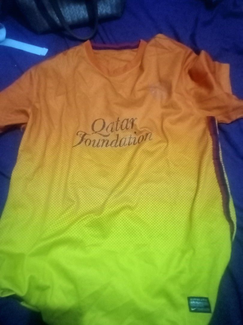 Jersey original (Kategori: Atasan) berada di Manggar. Dikirim oleh second23. (ID iklan 1451151058, Gambar 1). Deskripsi: Jersey original minus logo .jual cepat harga 150 free ongkir minat wa aja size l.