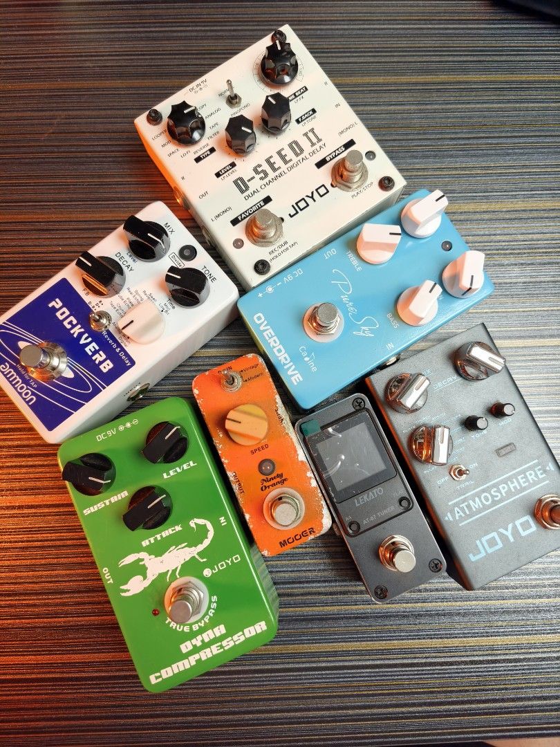 JOYO D-Seed II, Atmosphere, Dyna Compressor, Pure Sky Overdrive (Category: Musical Instruments) located in San Mateo. Submitted by karlopo (Listing ID 1451268759, Image 1). Description: GUITAR PEDALS FOR SALE. Pwede as set, pwede din namang isa lang. All pedals are working, expect minor scratches due to usage except yung Mooer, natambak kasi kaya ganon na pero still working. PURE SKY OD - 1100 POCKVERB - 2200 JOYO ATMOSPHERE REVERB - 2600 JOYO D 