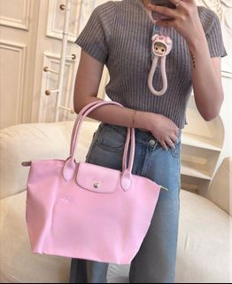 (Kategori: ) berada di . Dikirim oleh minky.store (ID iklan 1451164804, Gambar 1). Deskripsi: .