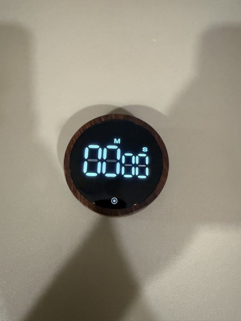Kitchen Timer (Category: Bathroom & Kitchen Fixtures) located in Singapore. Submitted by finezze (Listing ID 1451275924, Image 2). Description: Extra so selling. Battery included. .