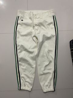 (Category: ) located in . Submitted by rncthrifting (Listing ID 1451292134, Image 1). Description: .