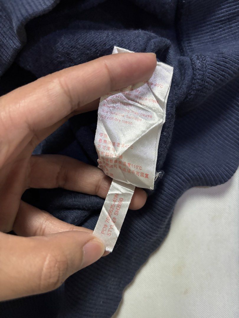 Lacoste Live Velour Bomber Jacket Navy Blue Size S (Category: Coats, Jackets and Outerwear) located in Baguio. Submitted by 8luck (Listing ID 1451244790, Image 2). Description: 19.5 ‘ 24 VERYGOOD CONDITION - parang medyo loose garters or need lang ng steam.