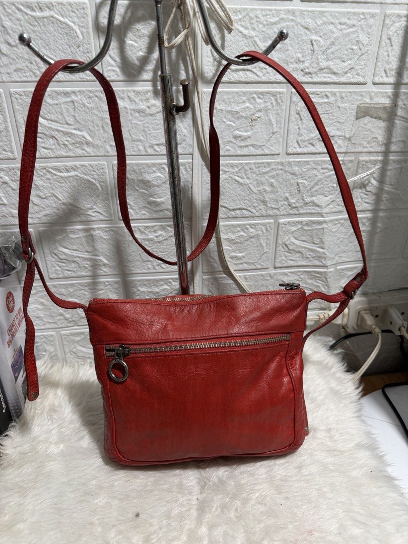LANCASTER (Category: Tote Bags) located in Davao. Submitted by blessed6 (Listing ID 1451265488, Image 3). Description: .