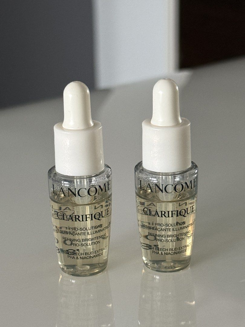 lancome clarifique resurfacante illuminatrice brightening serum 7ml (Category: Face Care) located in Georgetown. Submitted by ttcaroul2 (Listing ID 1451142979, Image 1). Description: Condition: brand new Travel size 7ml Pos: RM8 for wm.