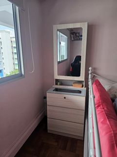 (Category: ) located in . Submitted by HBY73 (Listing ID 1451187181, Image 1). Description: .