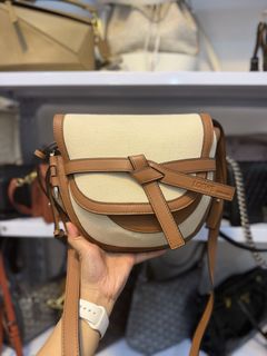 (Category: ) located in . Submitted by gbagscollection (Listing ID 1451294350, Image 1). Description: .