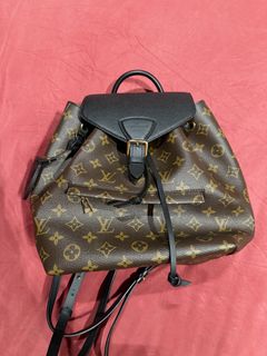 (Category: ) located in . Submitted by shopdise (Listing ID 1451265620, Image 1). Description: .