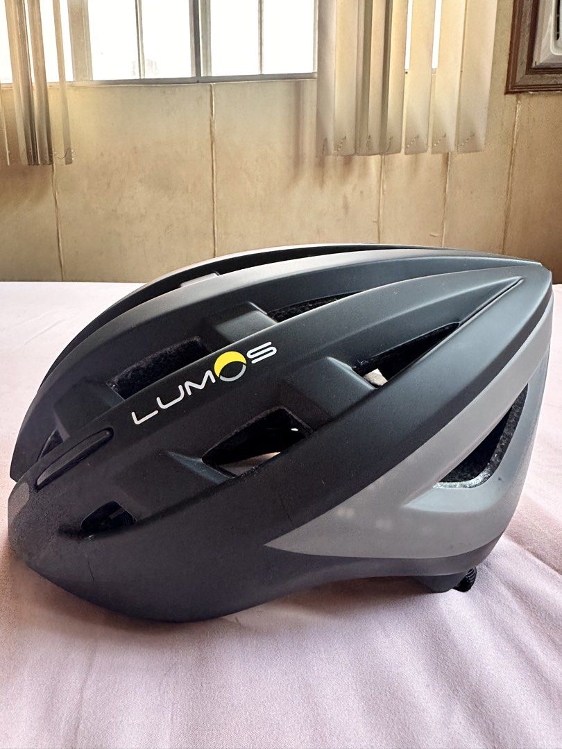 Lumos Kickstart Helmet (56-60cm) (Category: Bicycles) located in Antipolo. Submitted by just.rest.asia (Listing ID 1451136914, Image 2). Description: Lumos Kickstart Helmet fits head sizes from 546to 60cm (Medium-Large).