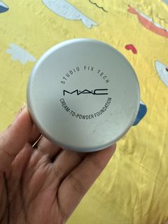 (Category: ) located in . Submitted by makeupcloset2025 (Listing ID 1451224524, Image 1). Description: .