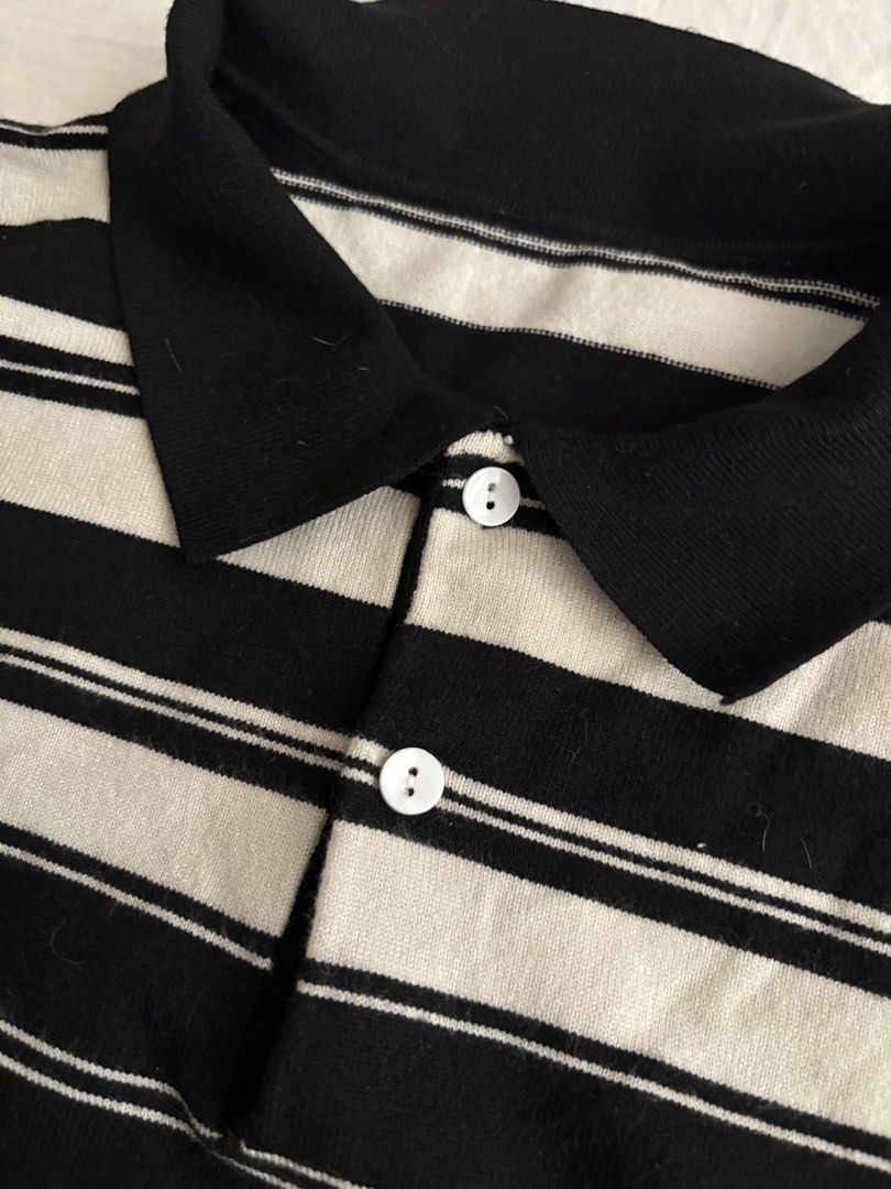 Men’s Striped Polo Shirt (Small) (Category: Tshirts & Polo Shirts ) located in Manila. Submitted by josesellsclothes (Listing ID 1451242463, Image 2). Description: .