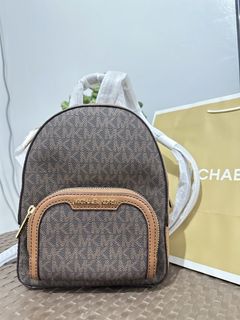 (Category: ) located in . Submitted by bypreloved_ilo (Listing ID 1451168597, Image 1). Description: .