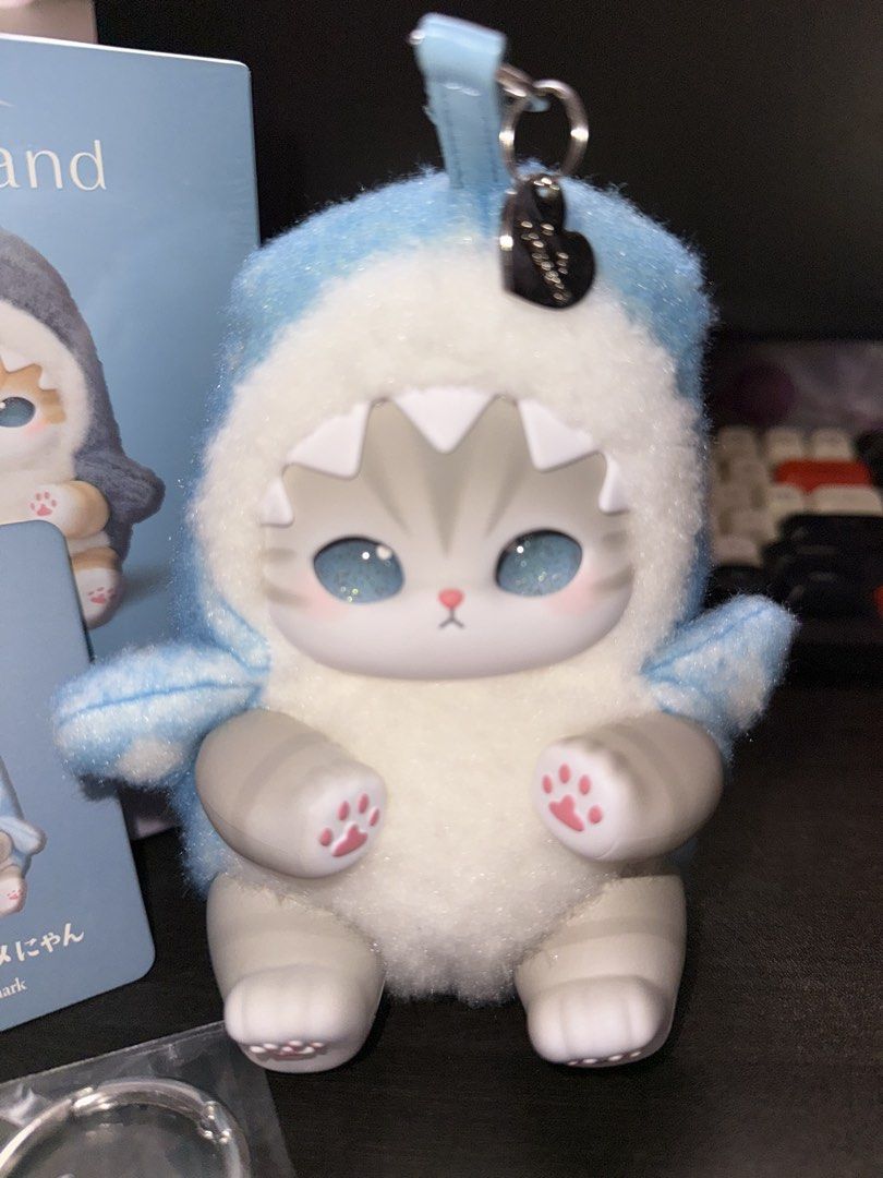 Mofusand Kiramekko Whale Shark (Category: Designer & Blind Box Toys) located in Sarangani. Submitted by jaehykie_ (Listing ID 1451199389, Image 3). Description: - Unused - Opened to check then returned to box - Rfs: decluttering Fixed price pls.