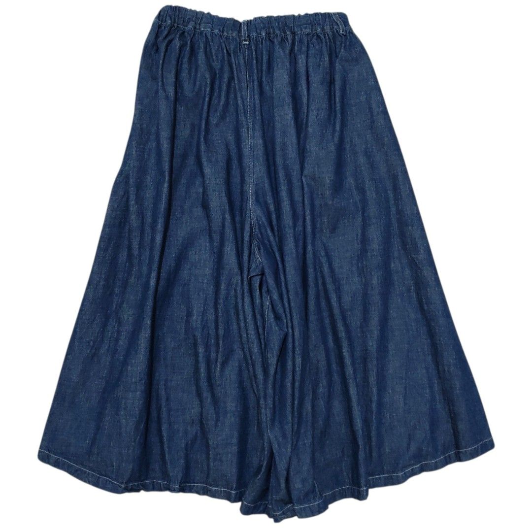 n'Or Label Japan Flare Denim Pants (Category: Trousers) located in Dinalupihan. Submitted by brokencasket (Listing ID 1451229569, Image 3). Description: n'Or Label Japan Flare Denim Pants Measurements on photo. Model Height: 5'8 Color may vary due to lighting..