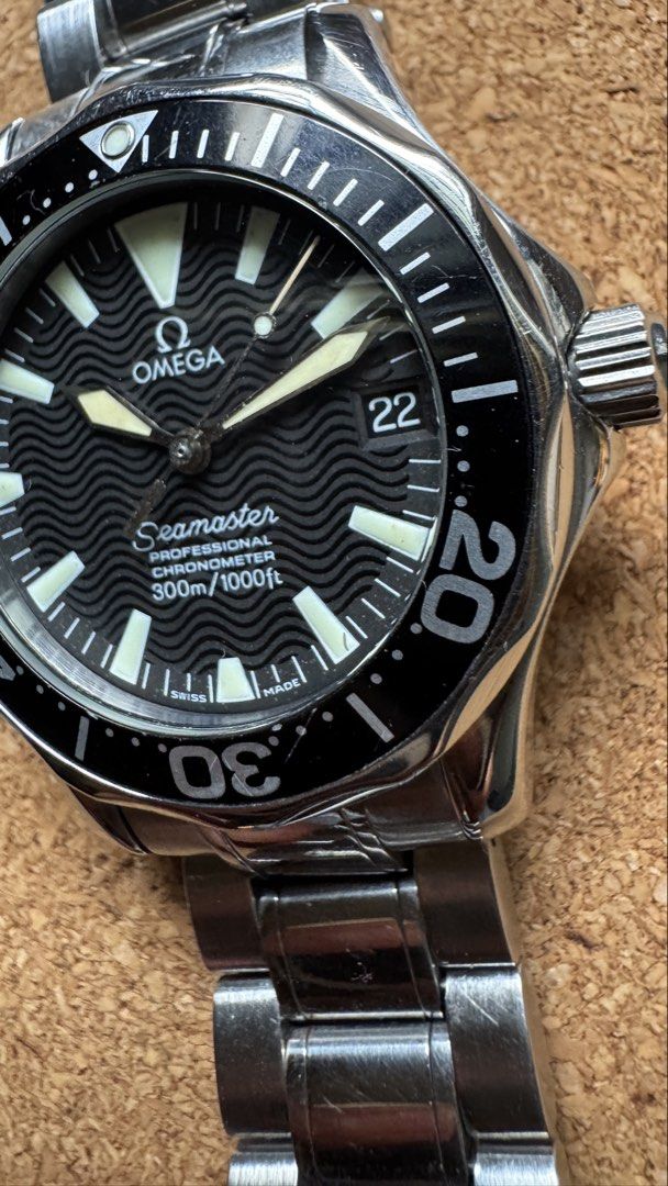 Omega Seamaster Peter Blake (Category: Luxury Watches) located in Quezon City. Submitted by pedxing101 (Listing ID 1451137702, Image 3). Description: Omega Seamaster Pro 300m “Peter Blake” Midsize 36mm (Ref. 2252.50) Condition: Overall: Excellent pre-owned condition. Crystal: Clear, no scratches. Bezel: Original aluminum insert with very minor hairline marks (barely visible). Movement: Keeping excellent time; winding is smooth. Inclusions: Watch 