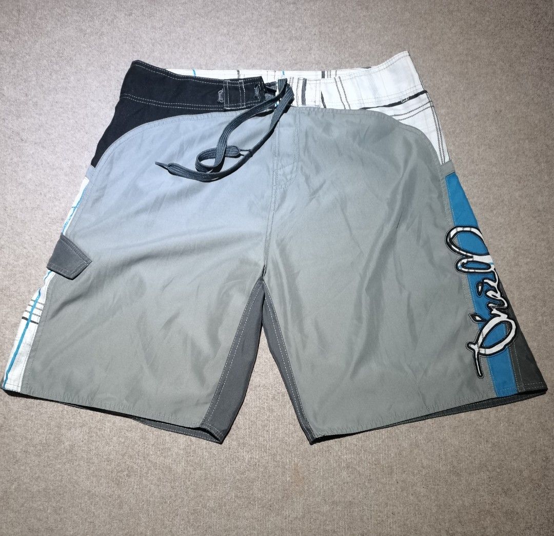 O'Neill board short (Category: Shorts) located in Apalit. Submitted by _doer (Listing ID 1451245248, Image 3). Description: Size 34 to 36 Length 22 inches Like new.