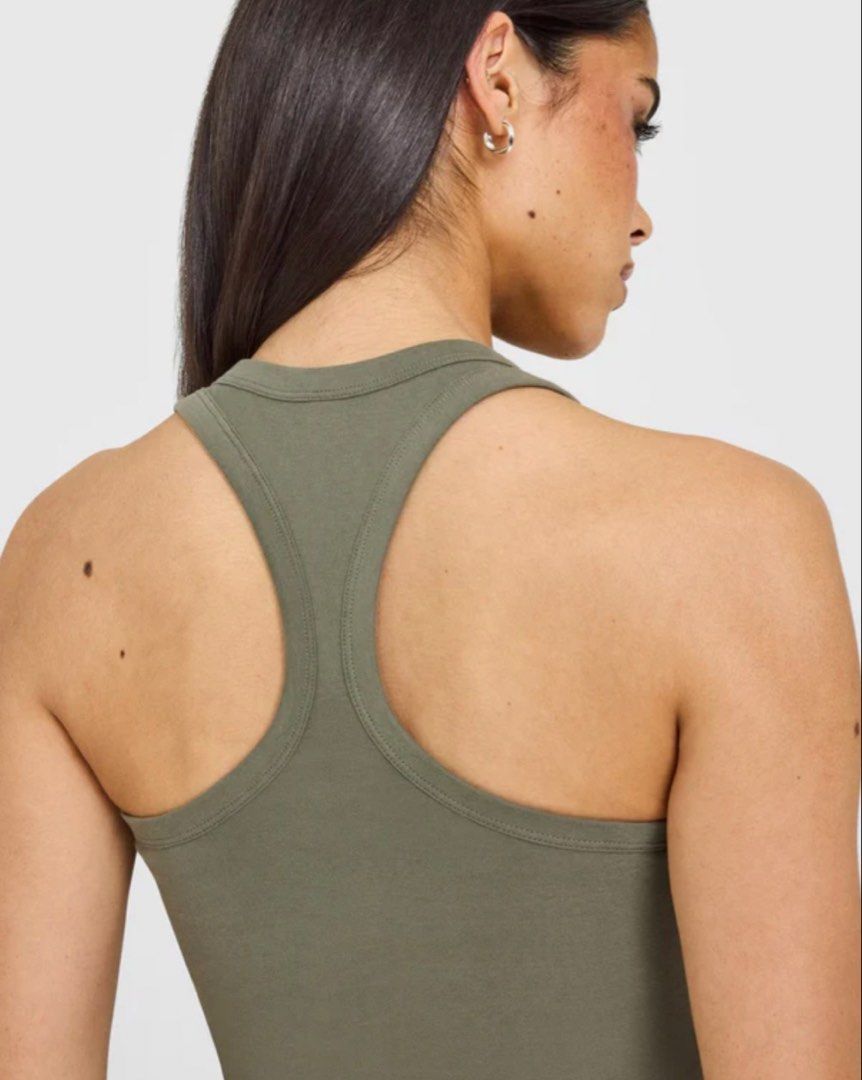 Oner Active Cotton Fitted Vest Alpine Green (Category: Activewear) located in Manila. Submitted by angool (Listing ID 1451300372, Image 2). Description: No LOW BALLER‼️ * Purchased directly from the website * Discount available when purchasing 3 or more items * Body Hugging * Will provide receipt proof of authenticity.