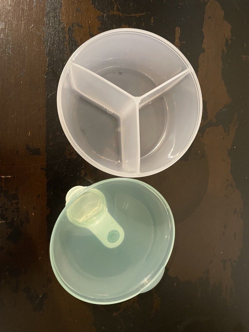 OXO Tot 3-Compartment Formula Milk Dispenser (Category: Breastfeeding & Bottle Feeding) located in Quezon City. Submitted by declutter-jen (Listing ID 1451266032, Image 2). Description: - OXO Tot formula dispenser - Light blue color - Three compartments for pre-measured formula - Ideal for travel and on-the-go feeding - Features an easy-pour design - Opened but was never used (baby was purely breastfed) .