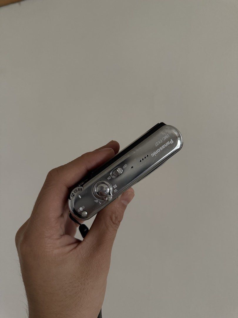 Panasonic Lumix DMC-FX07 Digital Camera (Category: Cameras) located in Las Pinas. Submitted by riseu (Listing ID 1451224572, Image 3). Description: - Panasonic Lumix DMC-FX07 Digital Camera - Sleek Black Body - High-Quality Leica Lens - Ideal for Quick Snaps & Everyday Use - Includes Original Wrist Strap - comes with charger only. No sd card. .
