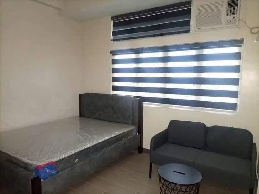 Pet friendly condo for rent in Makati (Category: Apartments & Condos) located in Caloocan City. Submitted by property_investment.ph (Listing ID 1451321707, Image 1). Description: For Rent! ✅24k with assoc dues ‼️ (Negotiable) Studio unit Condo for Rent in San Antonio Residences. Located at Gil Puyat Ave., Calle Malugay, San Antonio Village, Makati City - max of 2pax‼️‼️ - Fully furnished - Long term rent -Pet Friendly Nearby Places. - Makati Medi