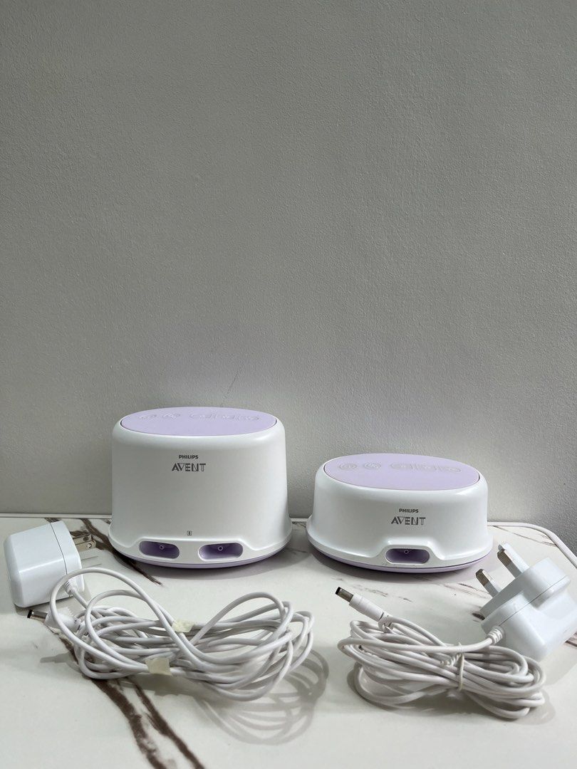 Philips Avent Motor Unit (Category: Breastfeeding & Bottle Feeding) located in Legazpi City. Submitted by aiksgoods (Listing ID 1451198839, Image 1). Description: - Philips Avent Comfort Single/Double Electric Breast Pump motor unit - Includes power adapters for both units - Simple to operate and clean - Perfect for busy parents on the go.