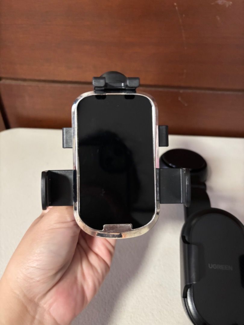 Phone Holder Mount for Car (Category: Mounts & Holders) located in Balanga. Submitted by chaiee.btn (Listing ID 1451133356, Image 2). Description: *phone holder car air vent and the other one is suction cup *take both for ₱50 ‣ decluttering sale, all must go! ‣ all detailed pictures already posted ‣ NO: cancellations, returns, refunds ‣ Loc: Bataan ‣ MOD: J&T/meet-up at SM City Bataan ‣ MOP: Gcash/Maribank PM for more details! 📩.