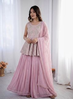 (Category: ) located in . Submitted by mithrafashionstyle_999 (Listing ID 1451186103, Image 1). Description: .