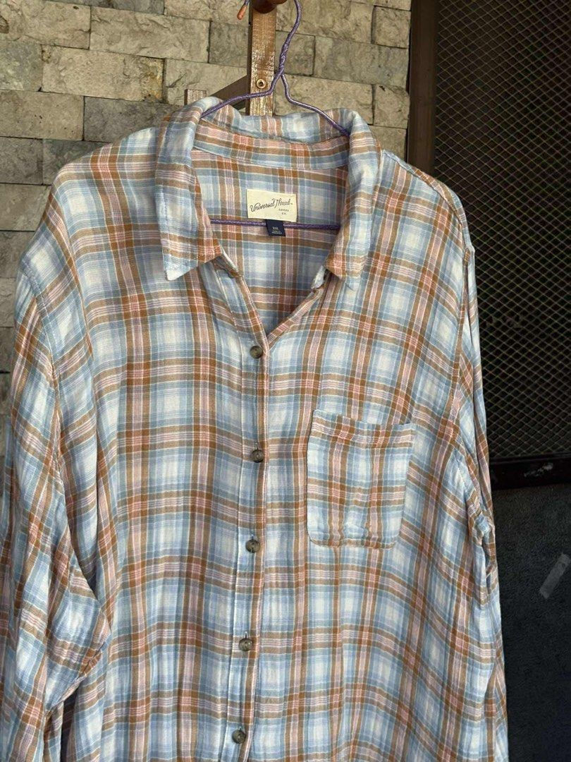 Plaid polo cotton Universal Thread longsleeves from USA (Category: Longsleeves) located in Angeles City. Submitted by usaphitems2ndaccount (Listing ID 1451231267, Image 2). Description: .