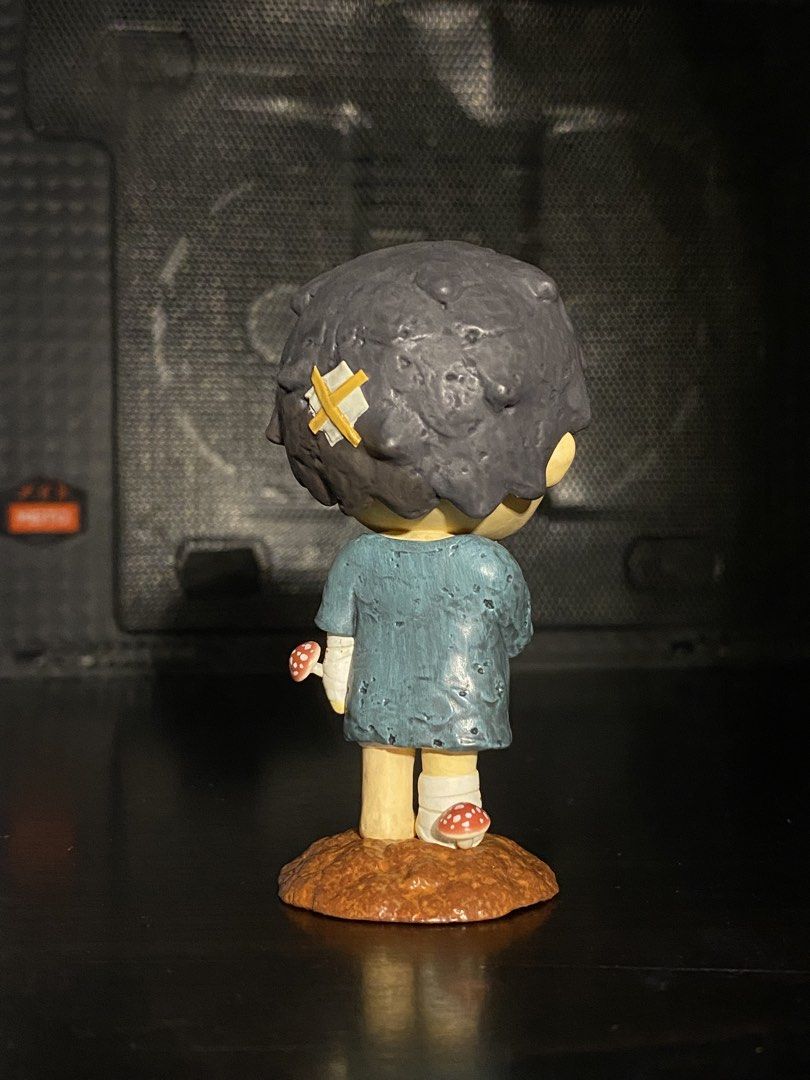 POP MART Hirono Parasite - Reshape Series (Category: Designer & Blind Box Toys) located in Antipolo. Submitted by dreizsn (Listing ID 1451224167, Image 3). Description: POP MART Hirono Parasite - Reshape Series Blind Box Figure Unsealed (Authentic) - only displayed - no box, foil, nor card (only have the figure and stand) - good condition - rfs: quitting, need funds - mop: gcash - mod: lalamove/jnt (sf to be shouldered by buyer) - loc: lower anti