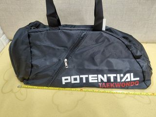 （分類：）位於 。 由 superdinosaurs 提交（商品編號 1451159637，圖片 1）。簡介： 。
