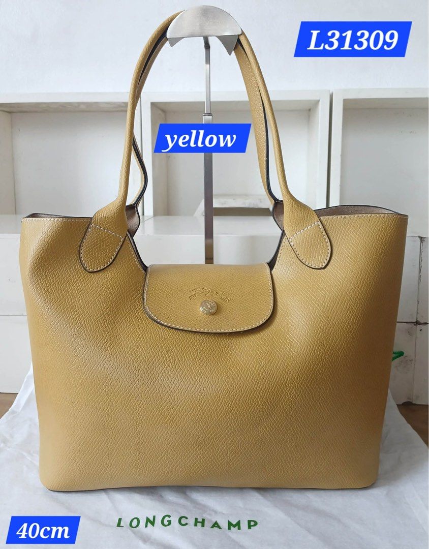Preloved LC (Category: Luxury Bags & Wallets) located in Los Banos. Submitted by ditasbautista2329 (Listing ID 1451199354, Image 1). Description: Preloved LC Good as new Large Actual pictures posted.