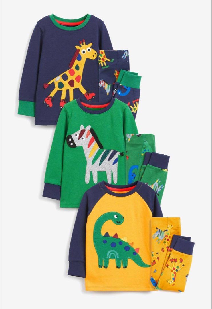Preloved Next Pyjamas (Category: Babies & Kids Fashion) located in Batu Pahat. Submitted by isabella2410 (Listing ID 1451139554, Image 1). Description: Size 3-4 Rm50 Add rm8 for postage fee.