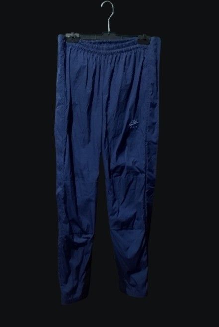 Rare ACG Windbreaker Pants (Category: Activewear) located in Davao. Submitted by outdatedfinds (Listing ID 1451244047, Image 2). Description: 🔥For Sale Po ✅Rare Vintage Nike ACG F.I.T Windbreaker Pants ➖Size Small on Tag ➖Best fit 28-36X40.5X8max (adjustable to 6 inch) ➖with Side Velcro Straps and Full Zip (Dual) from waistline to hem part ➖With Drawstring on Waistline ➖One pocket at the back with zipper lock ➖Crispy Condition ❌Minor Scratches O