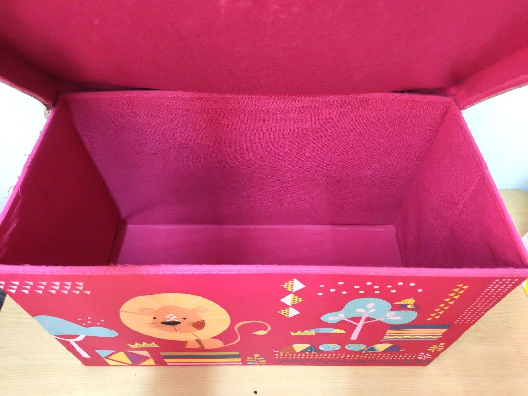 Rectangular Foldable Storage Box ( (Category: Storage Boxes & Baskets) located in Senai. Submitted by janicecozymew (Listing ID 1451176147, Image 2). Description: •Size: (L)58cm x (H)35 cm x (W)30cm •Color: As per picture shows •Stain & Spill resistant, non-woven fabric make it perfect Toy Storage Chest for Kids •Safe materials for baby and kids. •Provides extra storage space, folds easily to store for future use •Easy to assemble; Simply unfold,