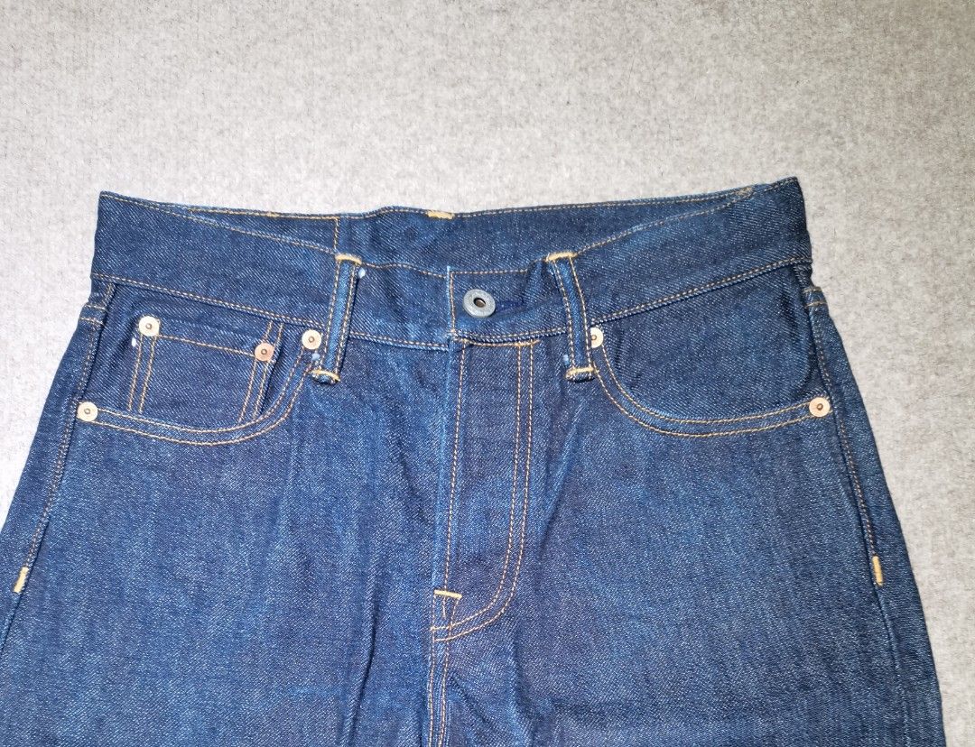 Red tornado denim (Category: Jeans) located in Apalit. Submitted by _doer (Listing ID 1451250598, Image 3). Description: Size 29 to 30 Legs 9 Length 42 Hem 7 Like new 2k or OFFER.