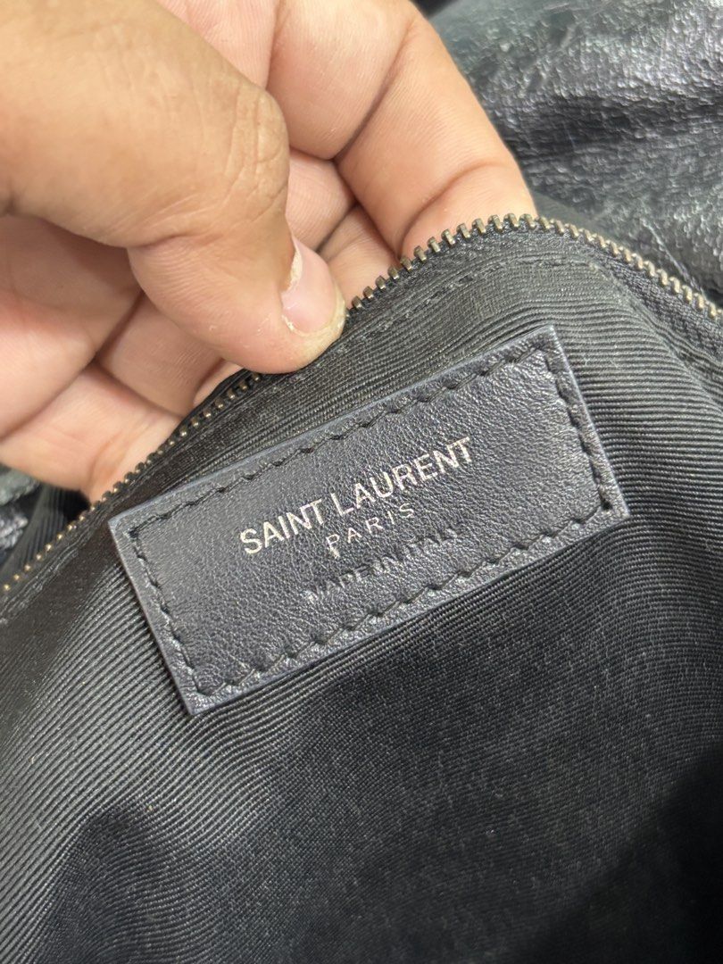 Saint Laurent Niki Shoulder Bag (Category: Luxury Bags & Wallets) located in Bacolod City. Submitted by money_maker06 (Listing ID 1451322419, Image 2). Description: Saint Laurent Niki Shoulder Bag •Complete Details •Price: 4999 .