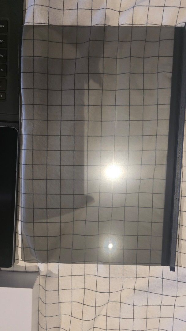 Samsung S10 Ultra 256gb (Category: Android) located in Manila. Submitted by louisejsnts (Listing ID 1451306049, Image 3). Description: like new, complete inclusions with the unused cable charger, keyboard plus additional privacy screen bought separately..