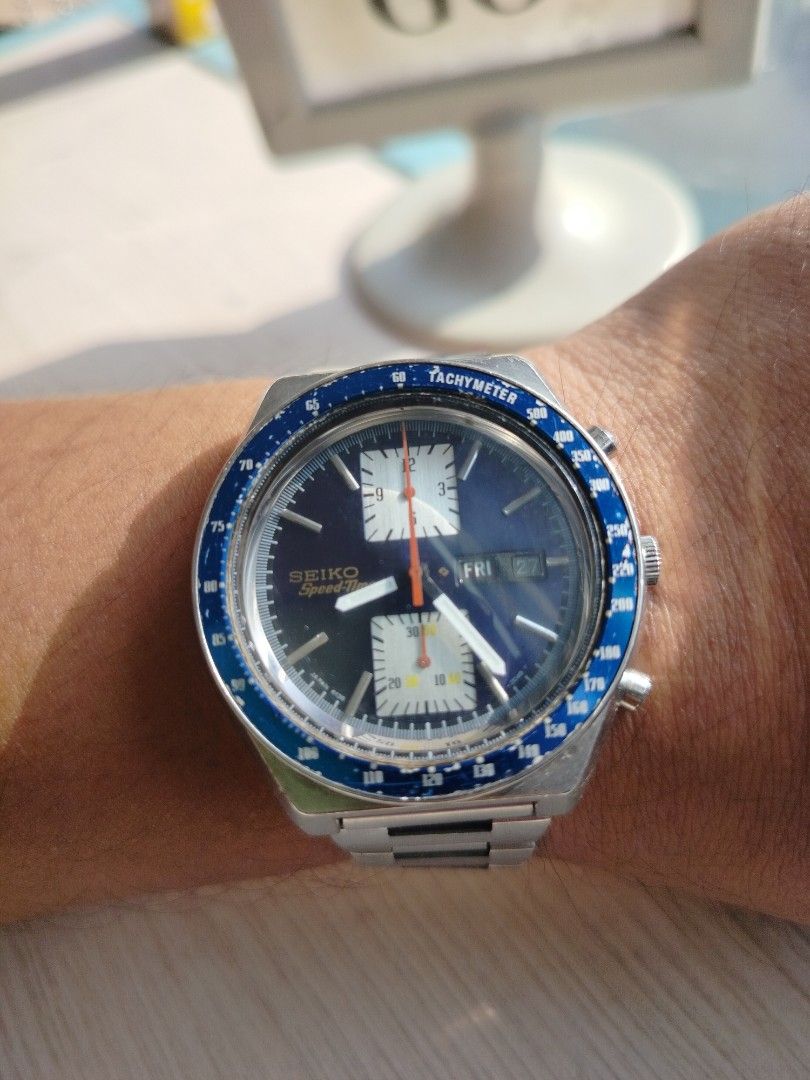 6138-0030 Seiko Speedtimer Chronograph Automatic Watch Blue Dial (Category: Men's Watches) located in Caloocan City. Submitted by pdflexgekotenphil (Listing ID 1451260425, Image 3). Description: - Vintage Seiko kakume Speedtimer automatic chronograph - blue dial with white subdials - stainless steel bracelet - Perfect for watch enthusiasts and collectors -Crown needs to be tightened -Good running condition - chronograph resets to 0.