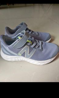 (Kategori: ) berada di . Dikirim oleh kanzastore (ID iklan 1451196082, Gambar 1). Deskripsi: .
