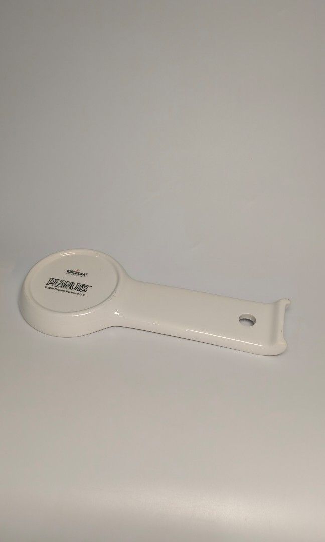 Snoopy spoon rest (Category: Cookware & Accessories) located in Cavite. Submitted by phtmt (Listing ID 1451302098, Image 2). Description: These are factory pull-out items, so minor imperfections or flaws may be present. Please manage your expectations..
